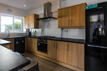 4 bed house, Talworth Street, Plasnewydd, Cardiff, CF243EJ - Image 3